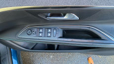 Peugeot 5008 1.2 PureTech Allure Premium 5dr EAT8 Petrol Estate